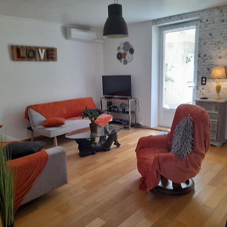 Maison De Village Avec Cour Interieure Et Terrasse Septfonds Luaran gambar