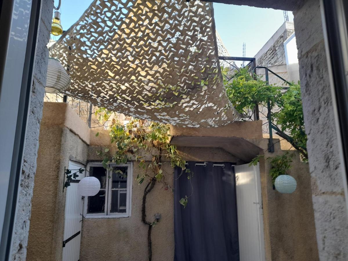 Maison De Village Avec Cour Interieure Et Terrasse Septfonds Luaran gambar