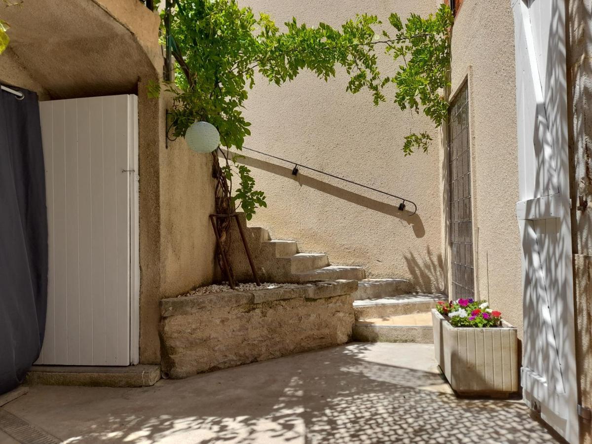 Maison De Village Avec Cour Interieure Et Terrasse Septfonds Luaran gambar